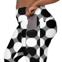Crossover leggings with pockets