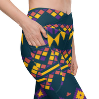 Crossover leggings with pockets