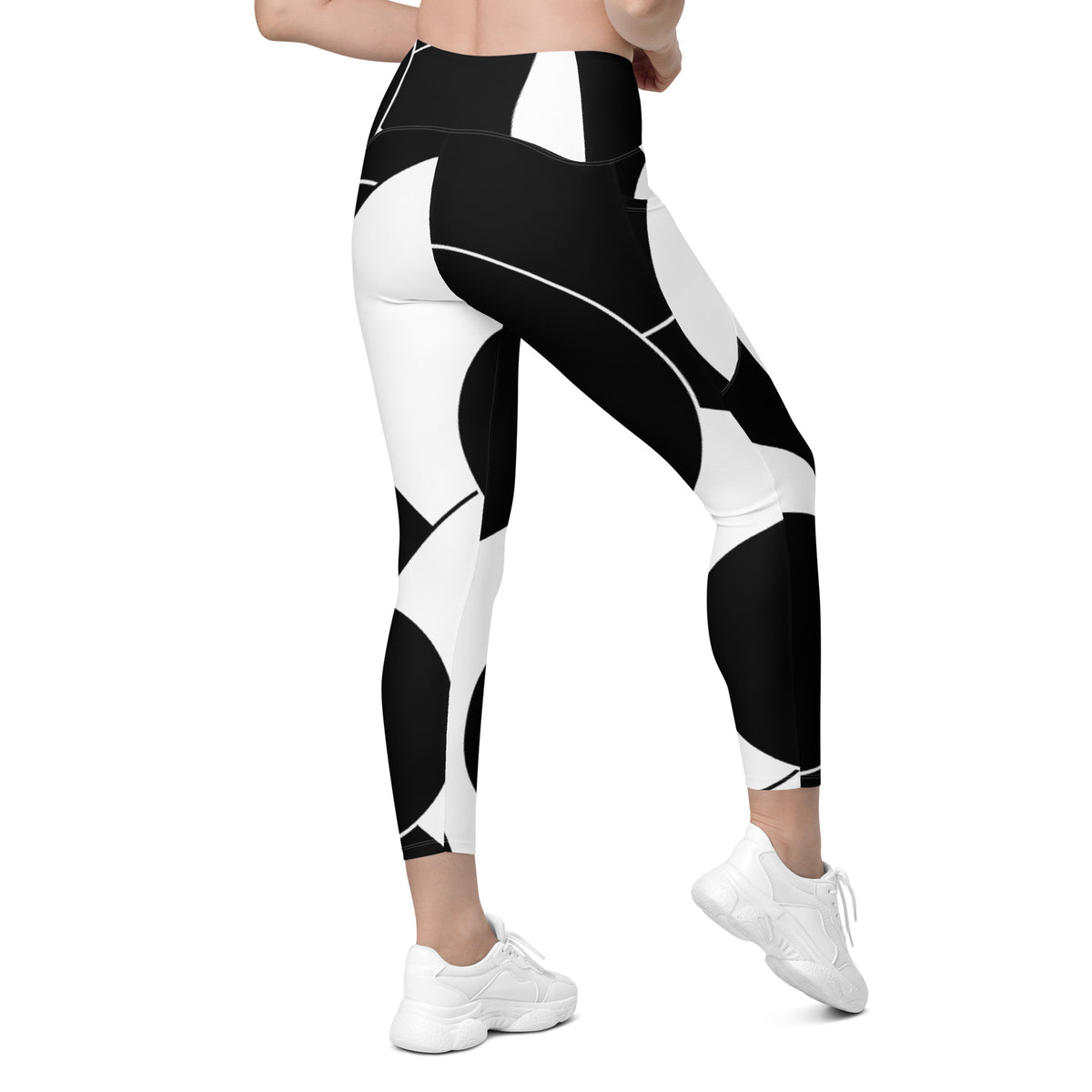 Crossover leggings with pockets