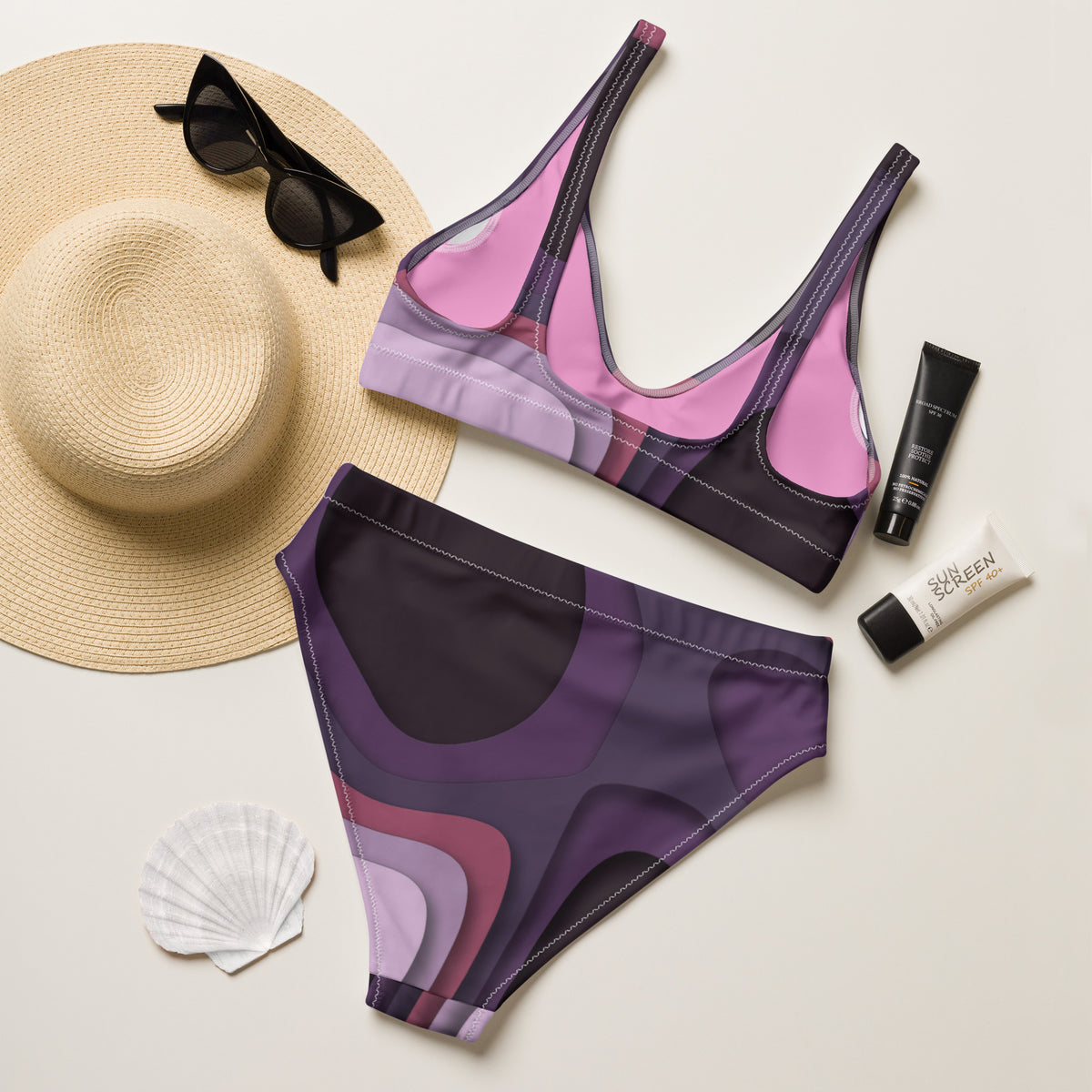 High-waisted bikini