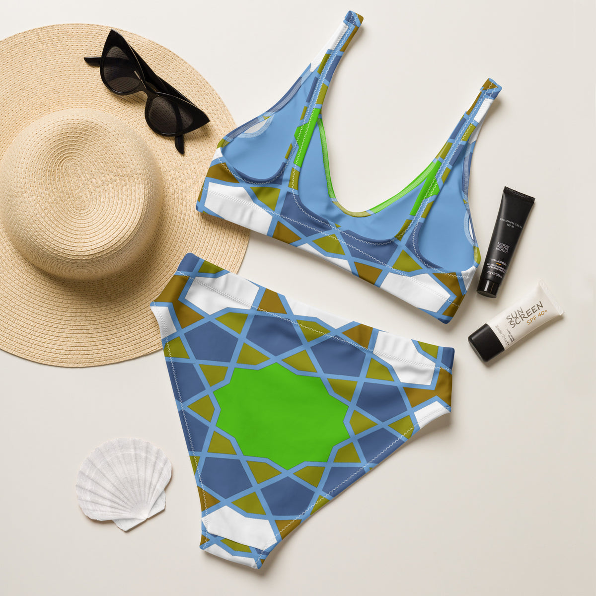 High-waisted bikini