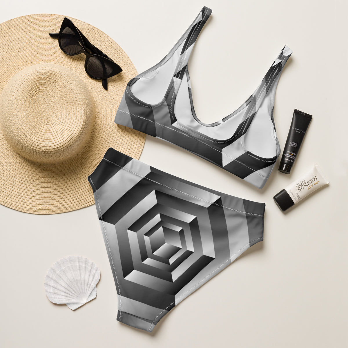 High-waisted bikini