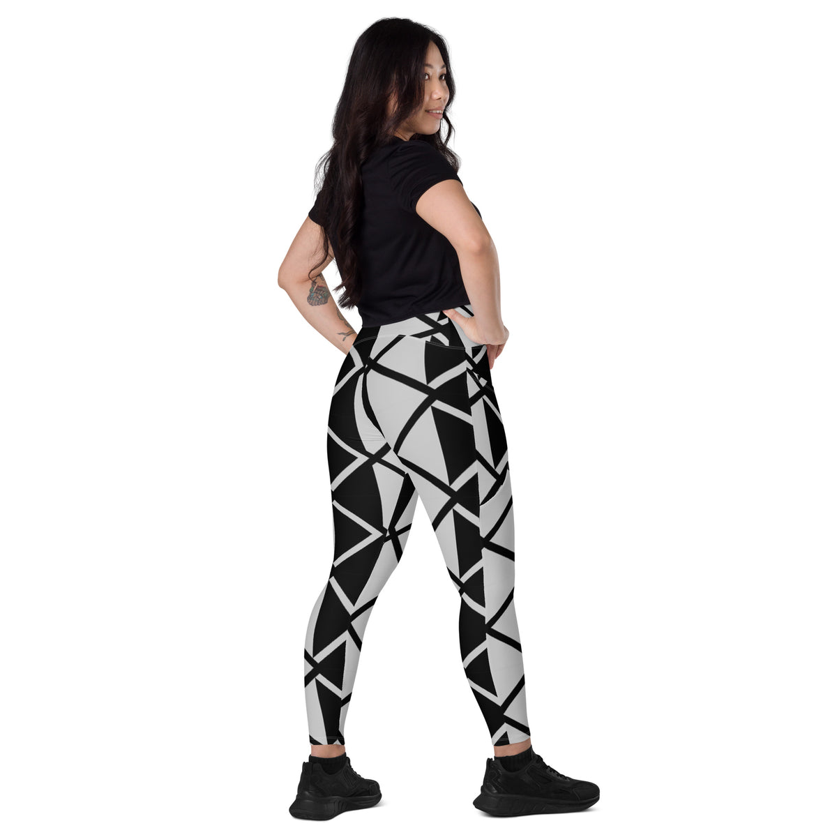 Leggings with pockets