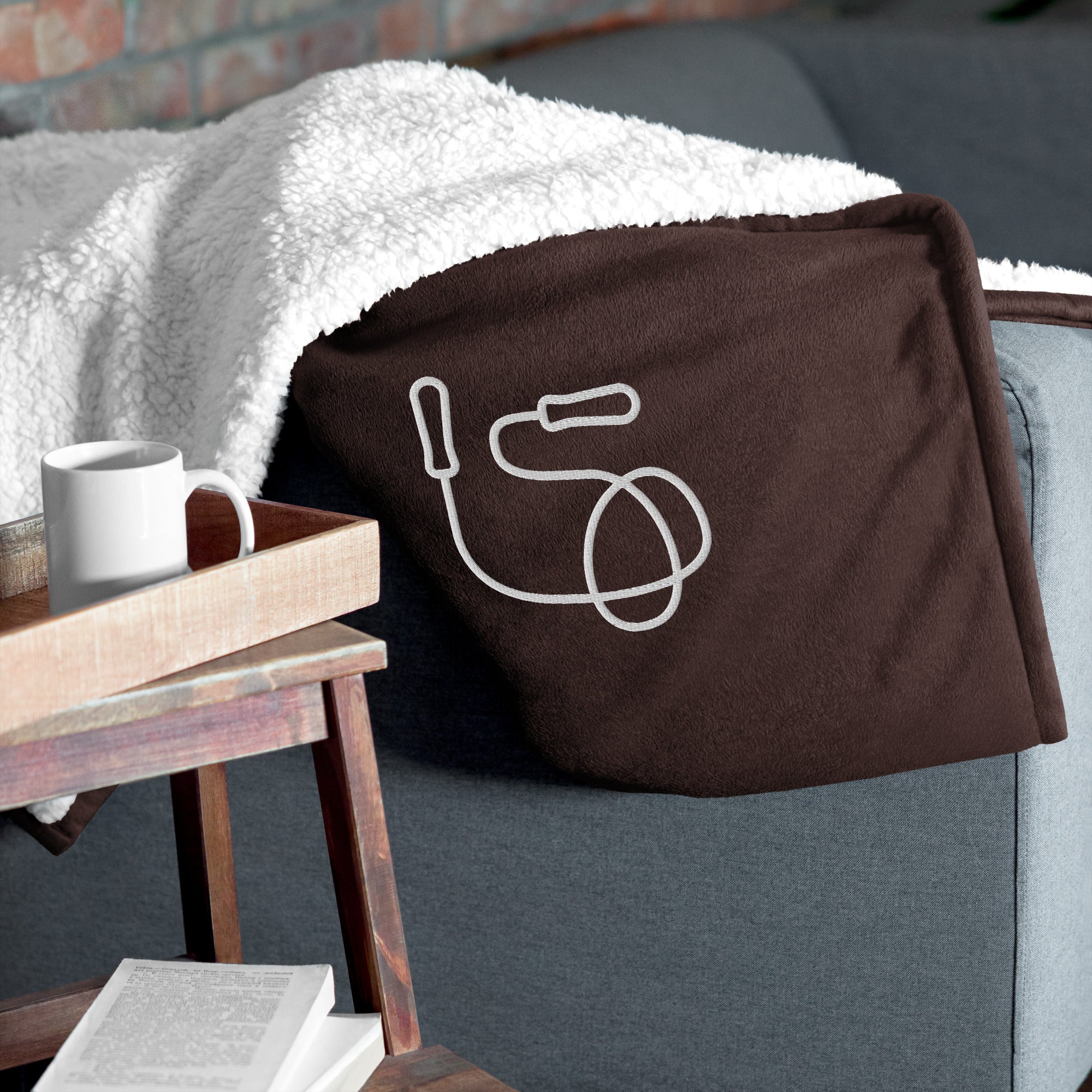 EMBROIDERED PREMIUM SHERPA BLANKET