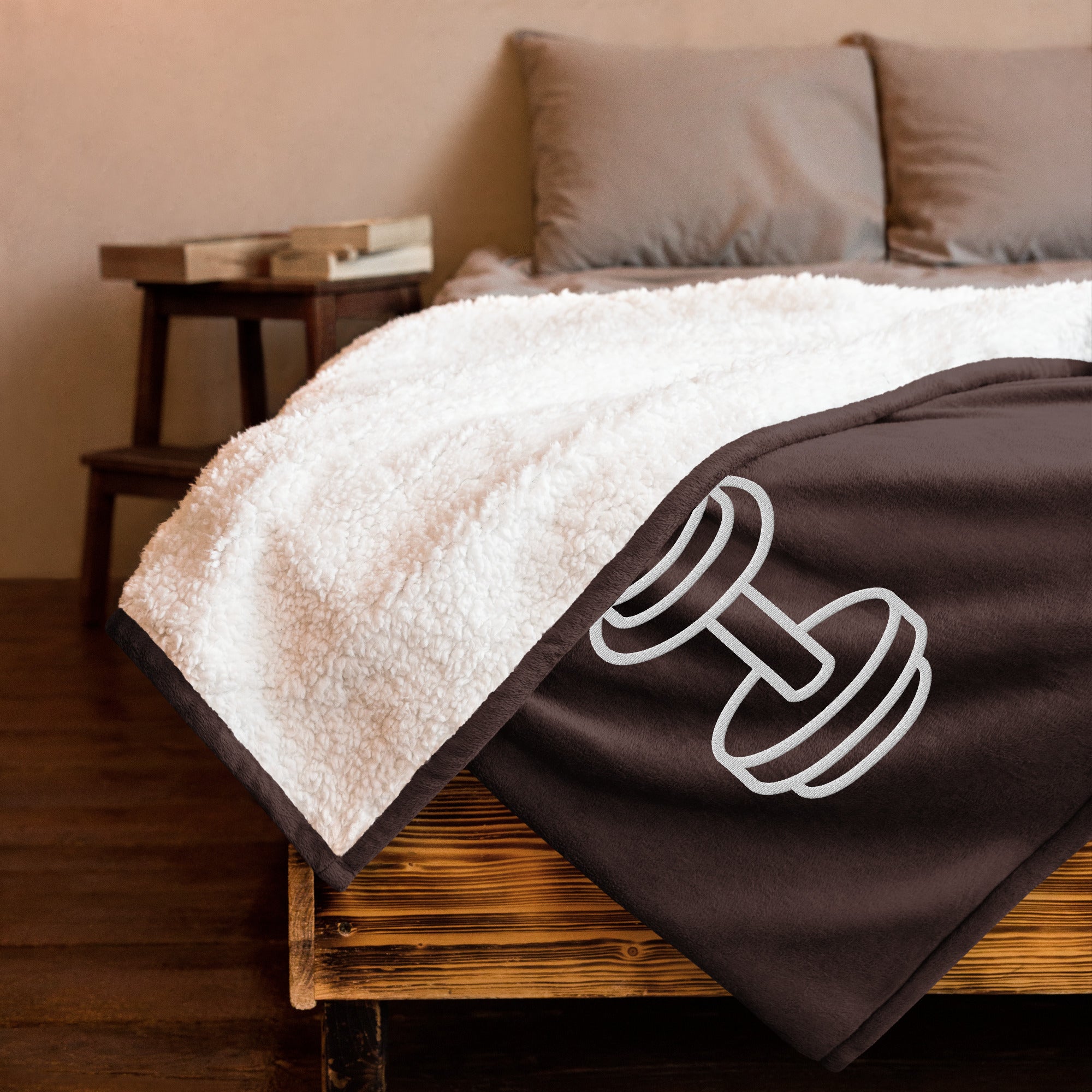 EMBROIDERED PREMIUM SHERPA BLANKET