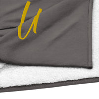 EMBROIDERED PREMIUM SHERPA BLANKET-U