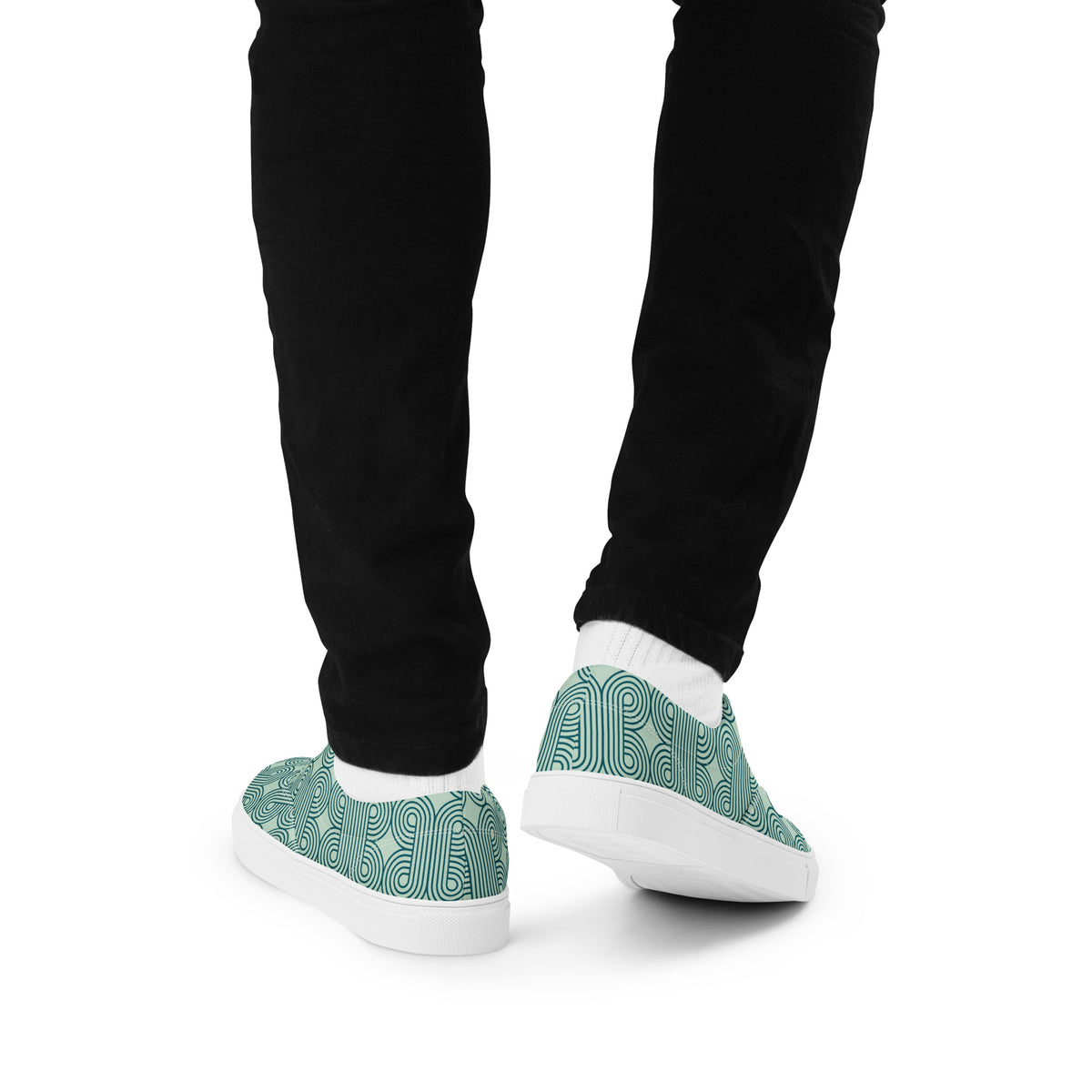 Men’s lace-up canvas