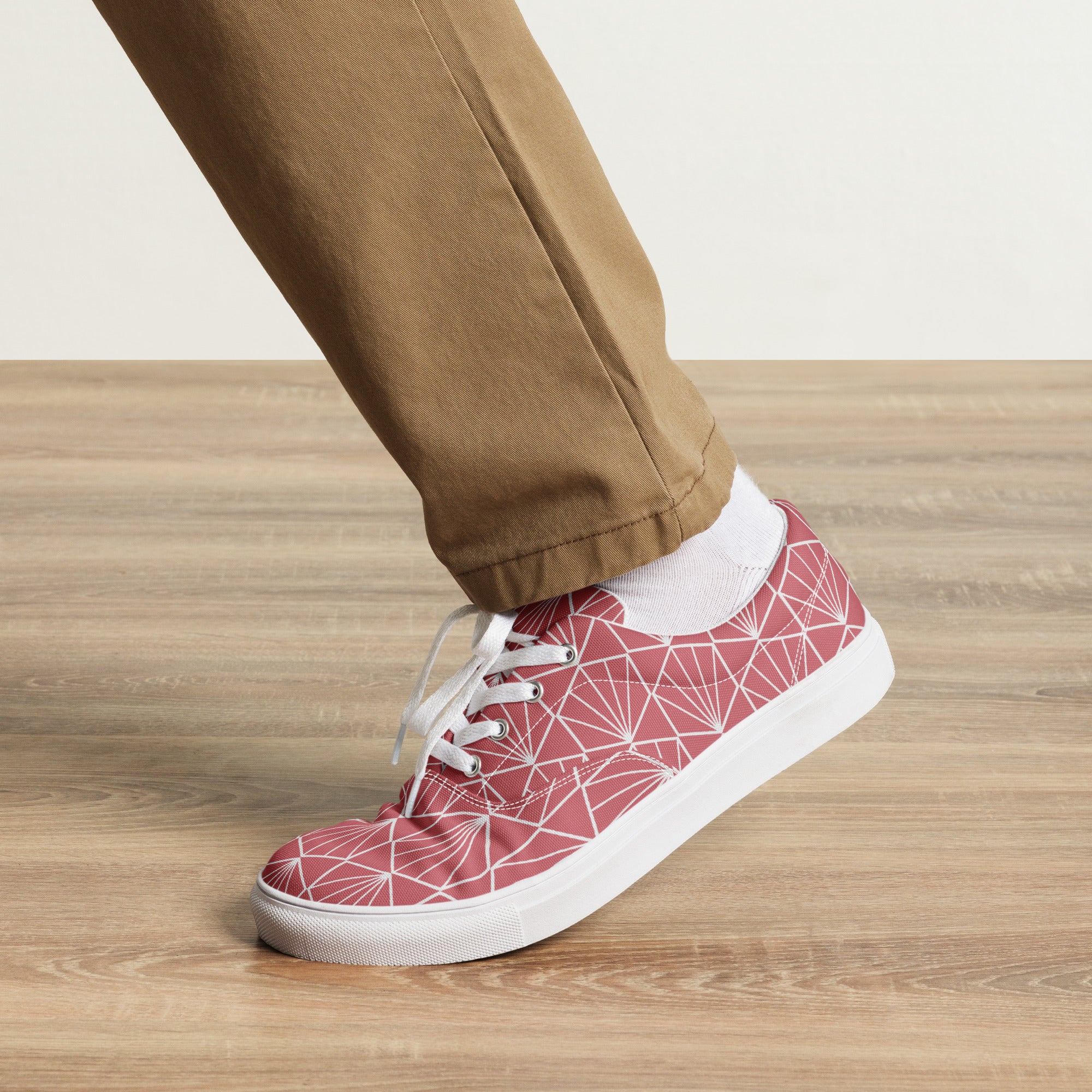 Men’s lace-up canvas