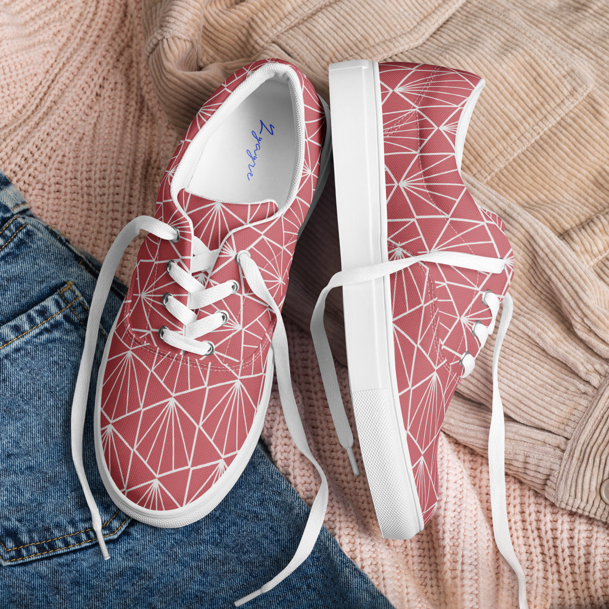 Men’s lace-up canvas