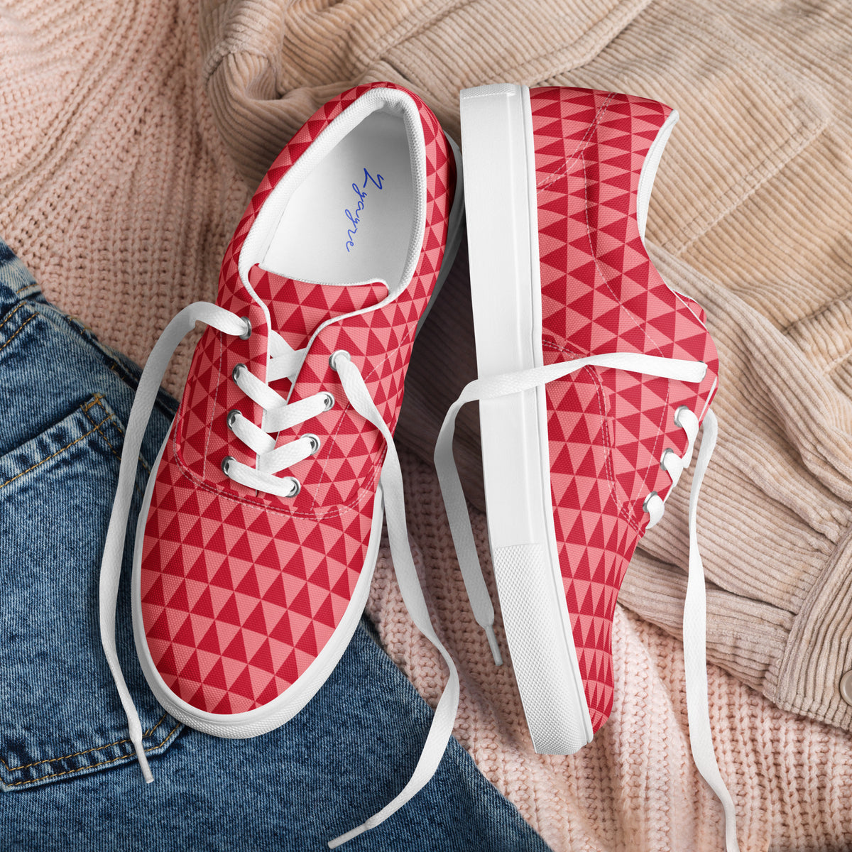 Men’s lace-up canvas