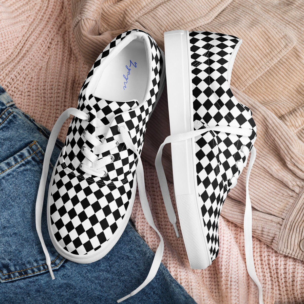 Men’s lace-up canvas