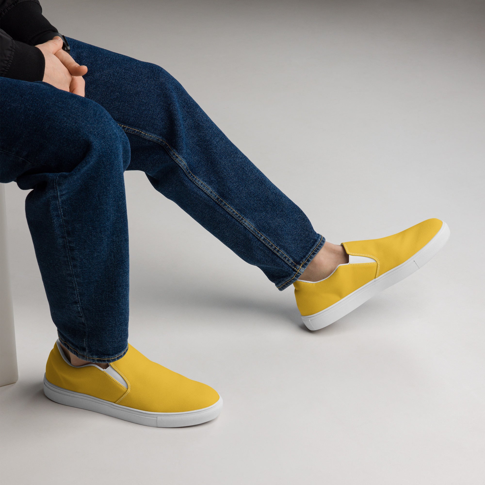 Men’s slip-on canvas-Yellow