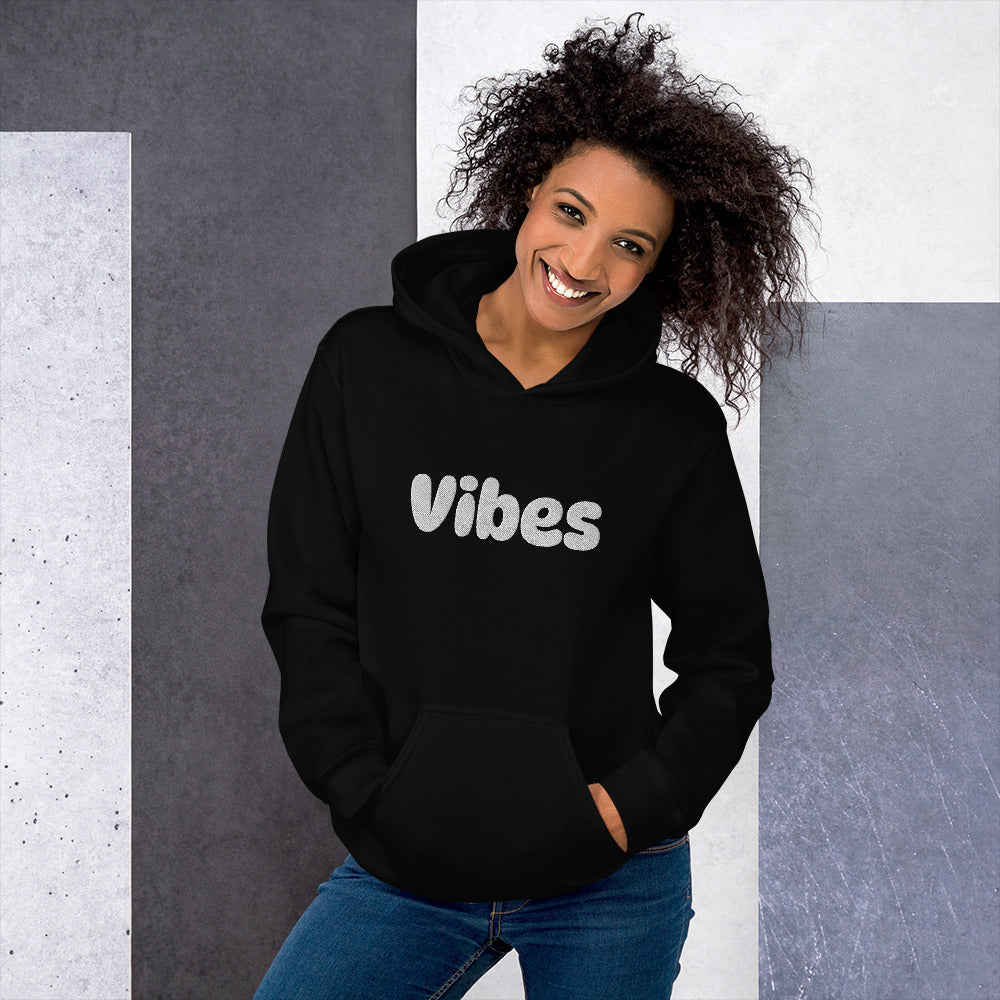 EMBROIDERED HEAVY BLEND PULLOVER HOODIE | GILDAN