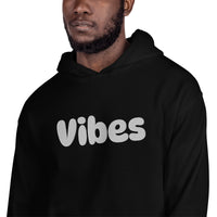 EMBROIDERED HEAVY BLEND PULLOVER HOODIE | GILDAN