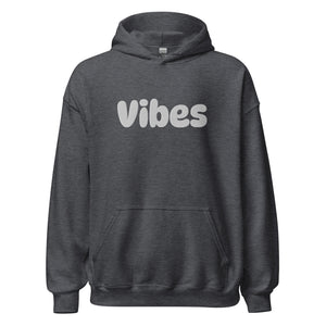 EMBROIDERED HEAVY BLEND PULLOVER HOODIE | GILDAN