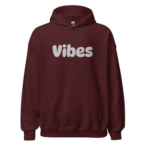 EMBROIDERED HEAVY BLEND PULLOVER HOODIE | GILDAN