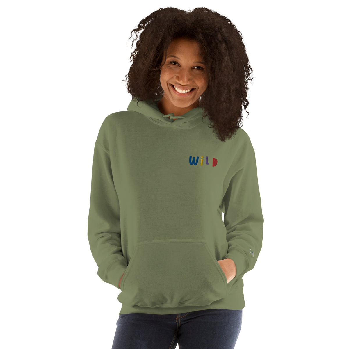 EMBROIDERED HEAVY BLEND PULLOVER HOODIE | GILDAN
