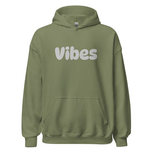 EMBROIDERED HEAVY BLEND PULLOVER HOODIE | GILDAN
