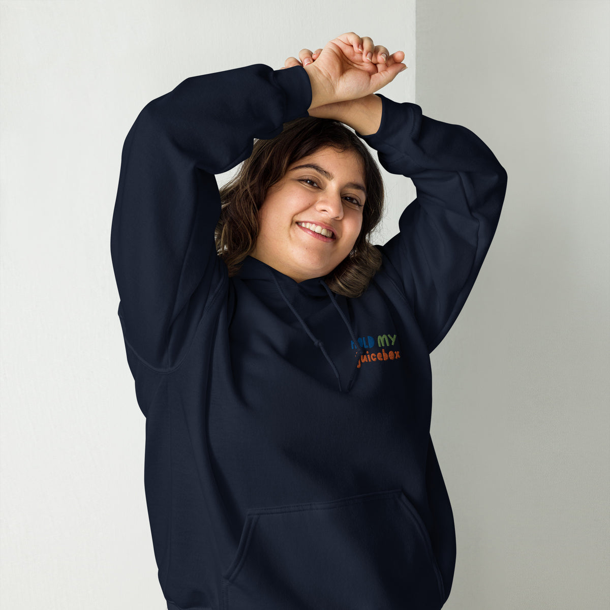 EMBROIDERED HEAVY BLEND PULLOVER HOODIE | GILDAN