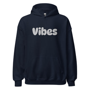 EMBROIDERED HEAVY BLEND PULLOVER HOODIE | GILDAN