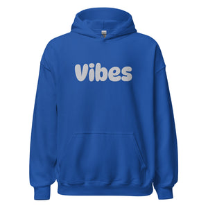 EMBROIDERED HEAVY BLEND PULLOVER HOODIE | GILDAN