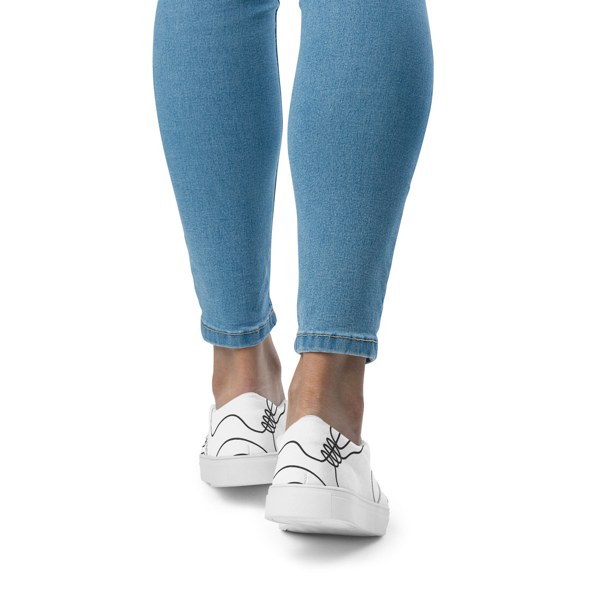 Women’s slip-on canvas shoes